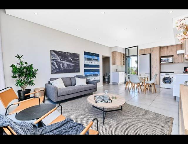 2 BEDROOM APARTMENT FOR SALE IN GLENADRIENNE